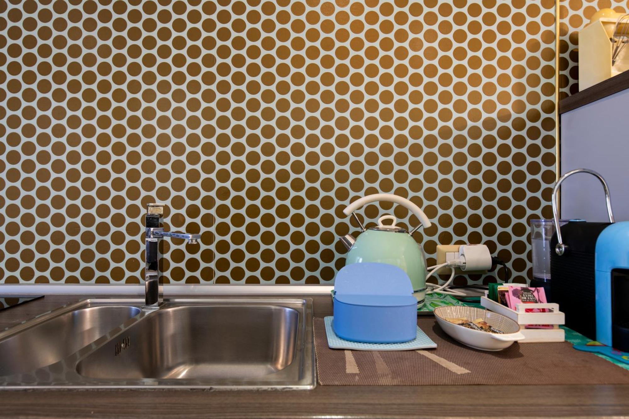 Home & More Brigida Naples Luaran gambar